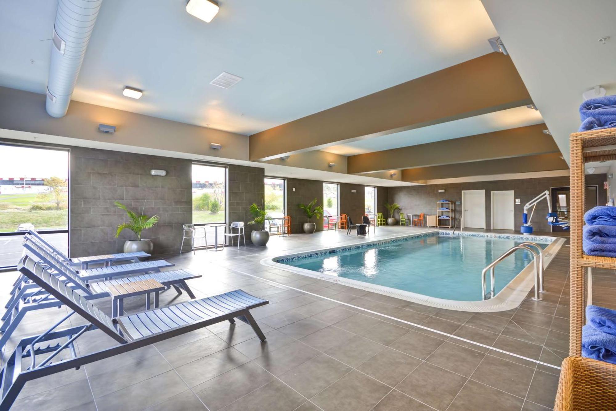 Home2 Suites By Hilton Oswego Kültér fotó